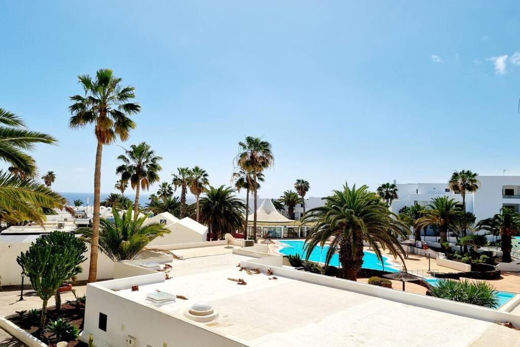 Apartamento LINA 25 PLAYA ROCA Costa Teguise Exterior foto